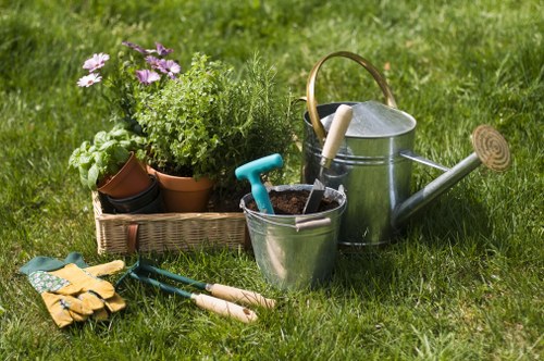 Woodchip and compost produced from trimmed hedges for community gardens